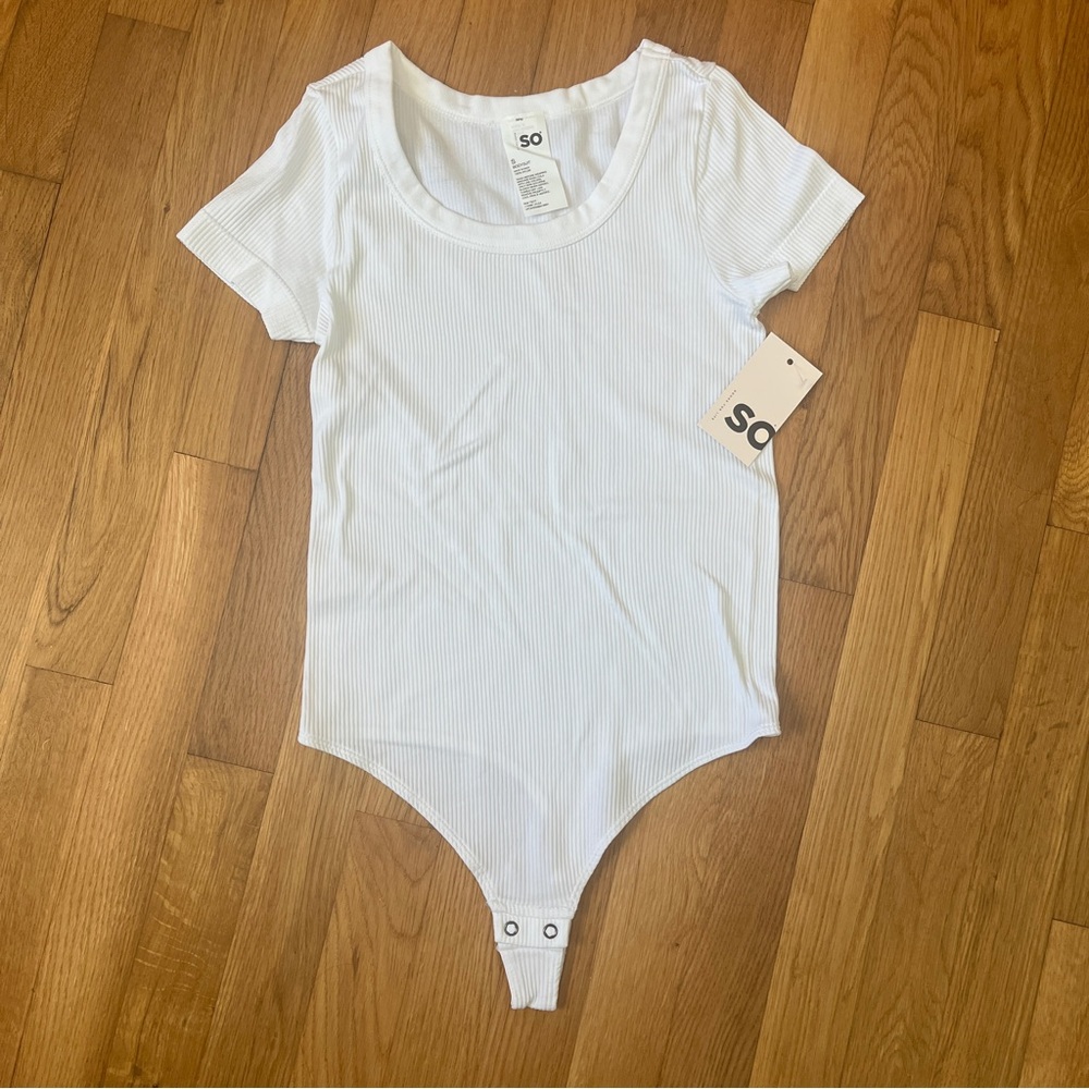 NWT SO Favorite Bodysuit - Size Small
